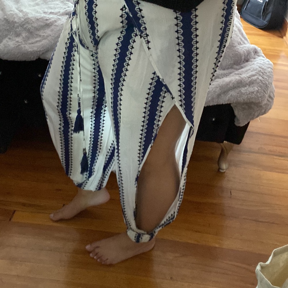 Open leg beach pant